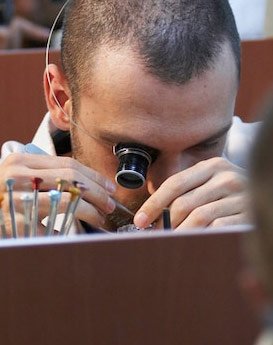 安尼塔·阿普里尔-天津积家手表官方售后服务中心